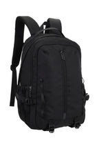 Mochila Notebook Sport Pro Namaro Bags - vista lateral con bolsillos y hebillas
