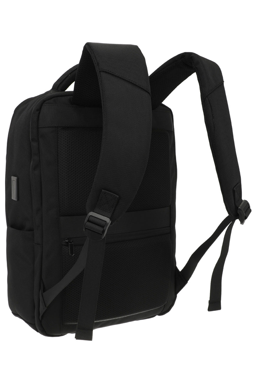 Mochila Notebook Ejecutiva Namaro Bags - vista trasera con correas ergonómicas y panel de malla