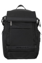 Mochila Notebook Travel Namaro Bags - vista frontal con solapa superior y logo JENBACH