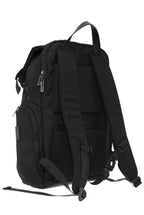Mochila Notebook Travel Namaro Bags - perfil lateral con panel trasero de malla y correas ajustables